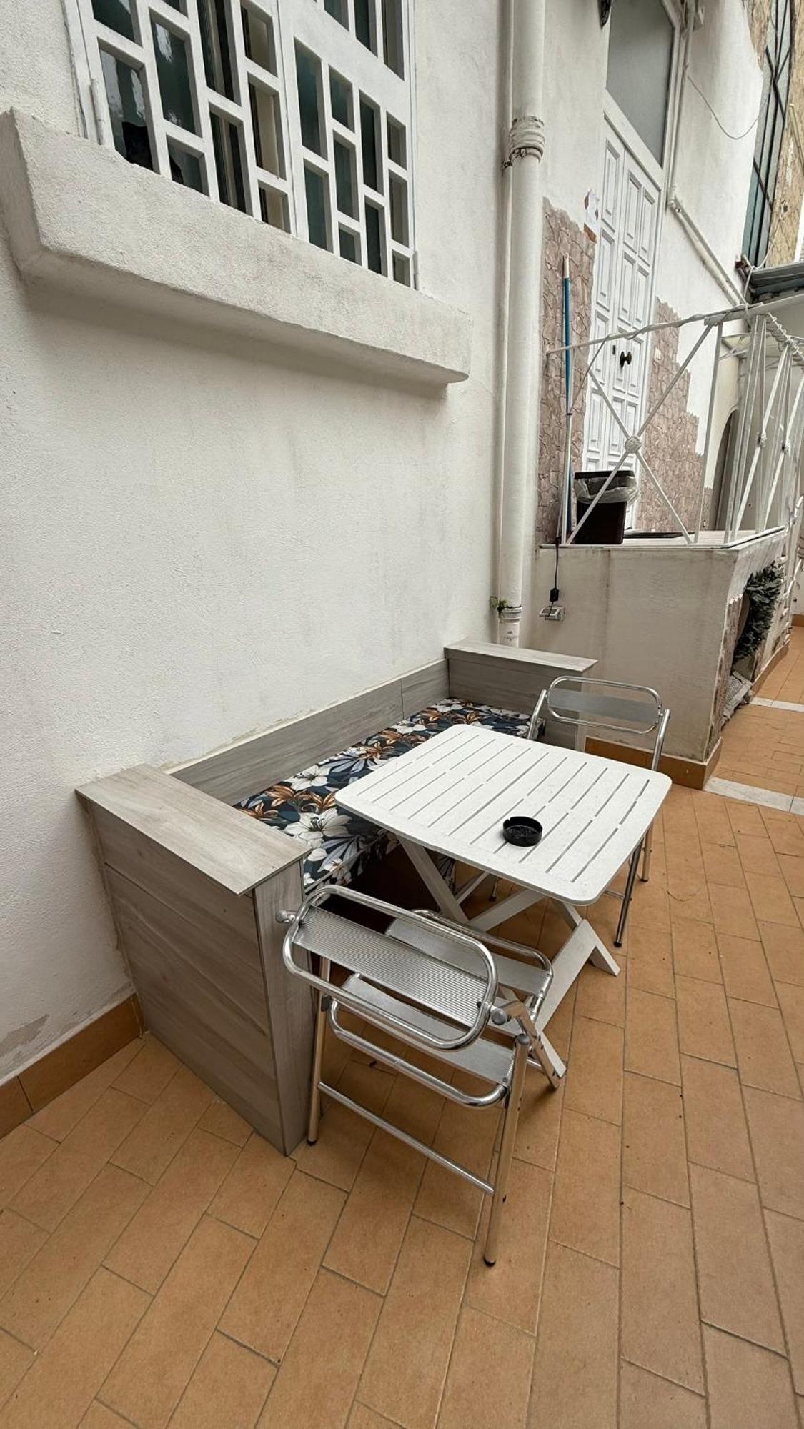 Hotel Mixed By Erry Il Rifugio Neapel Exterior foto